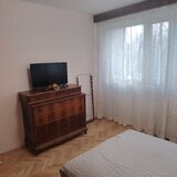 Eroii Revolutiei chiar langa metrou